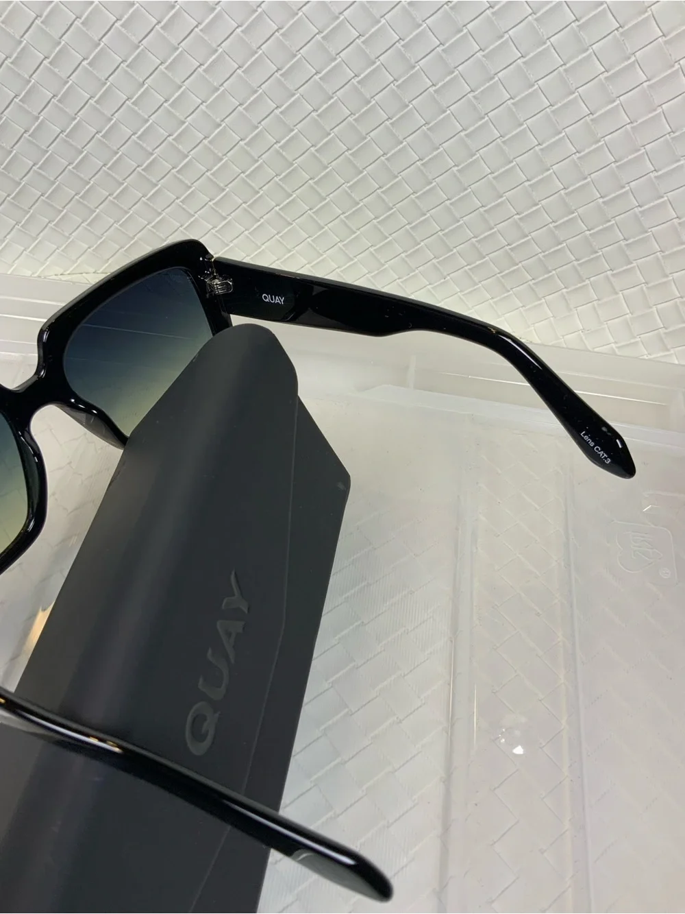 Quay Australia Black Square Sunglasses with Gradient Lenses